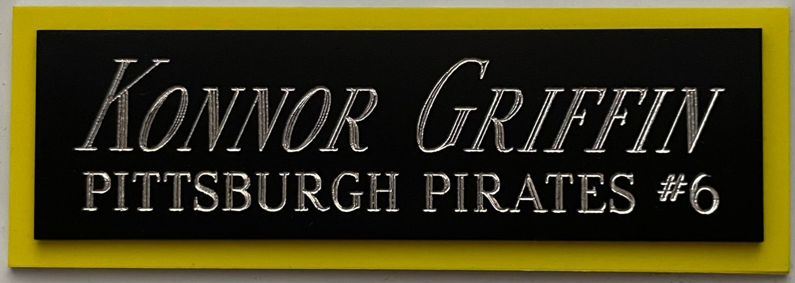 KONNOR GRIFFIN PITTSBURGH PIRATES NAMEPLATE AUTOGRAPH Signed Baseball CUBE CASE