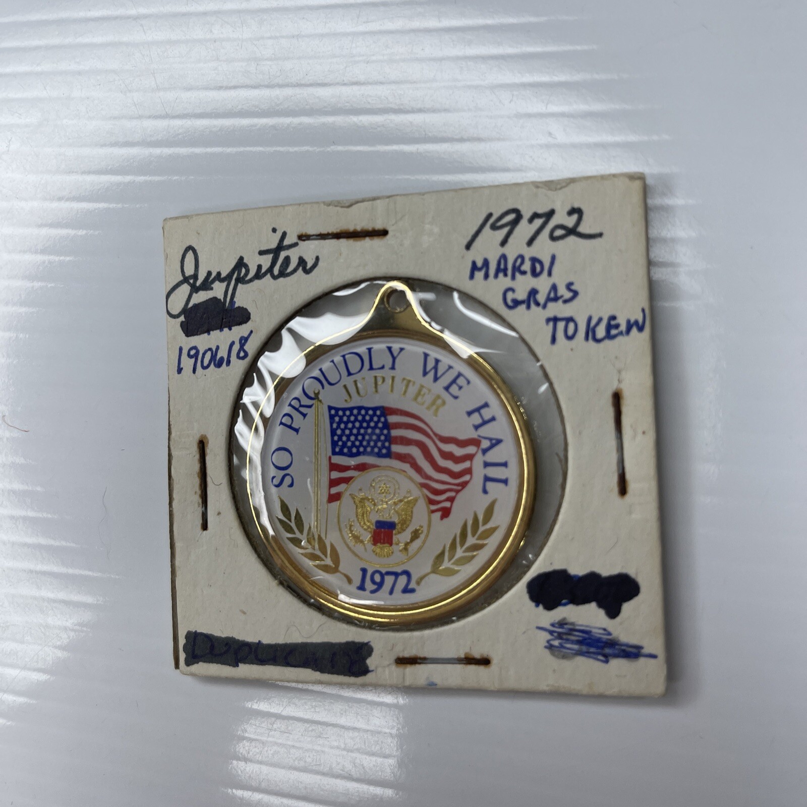 F Vtg Retro Enamel Token Coin Souvenir So Proudly We Hail 1972 Jupiter USA Mardi