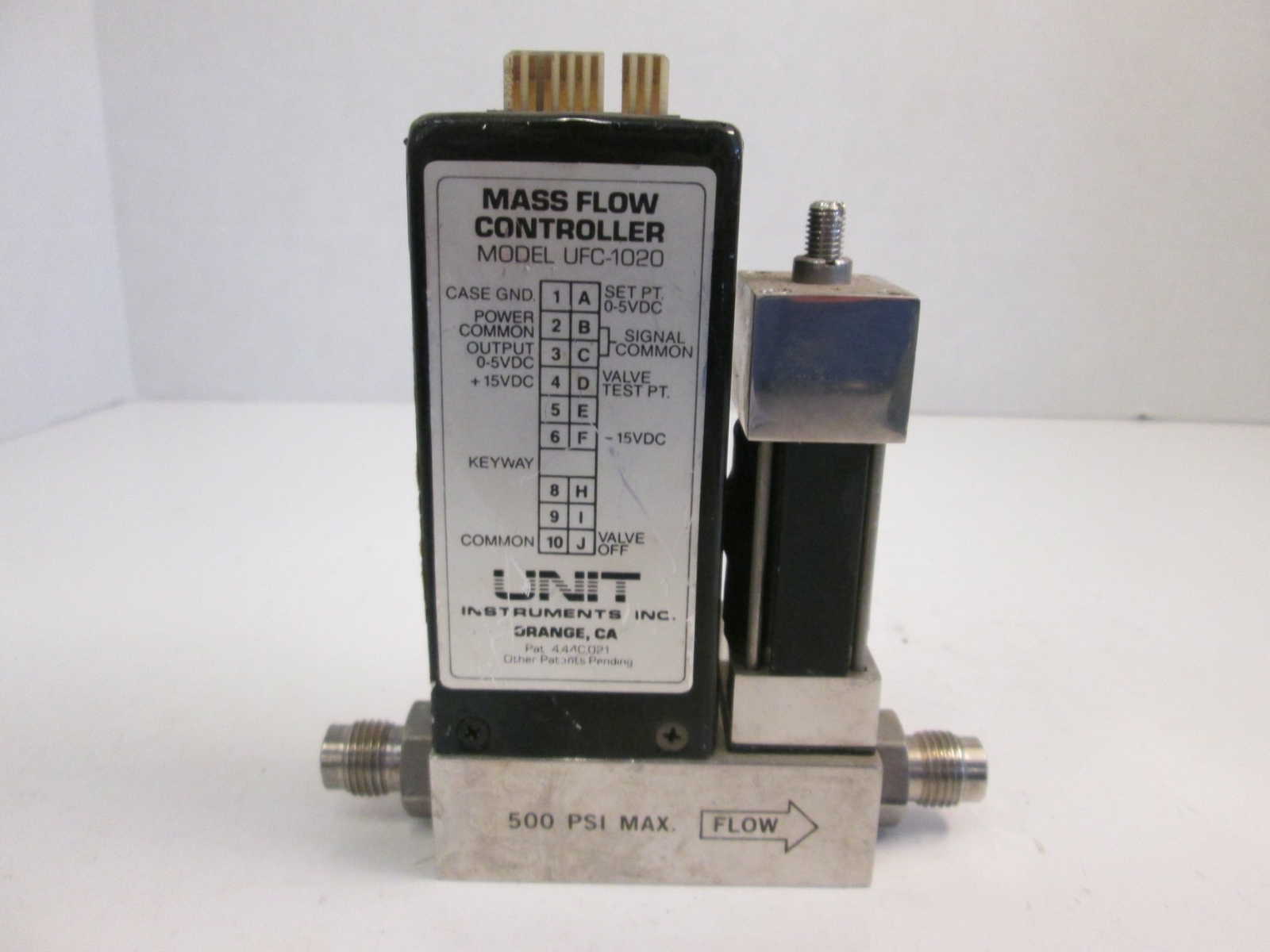 Unit UFC-1020 Mass Flow Controller MFC, CHCL3, 20 SCCM