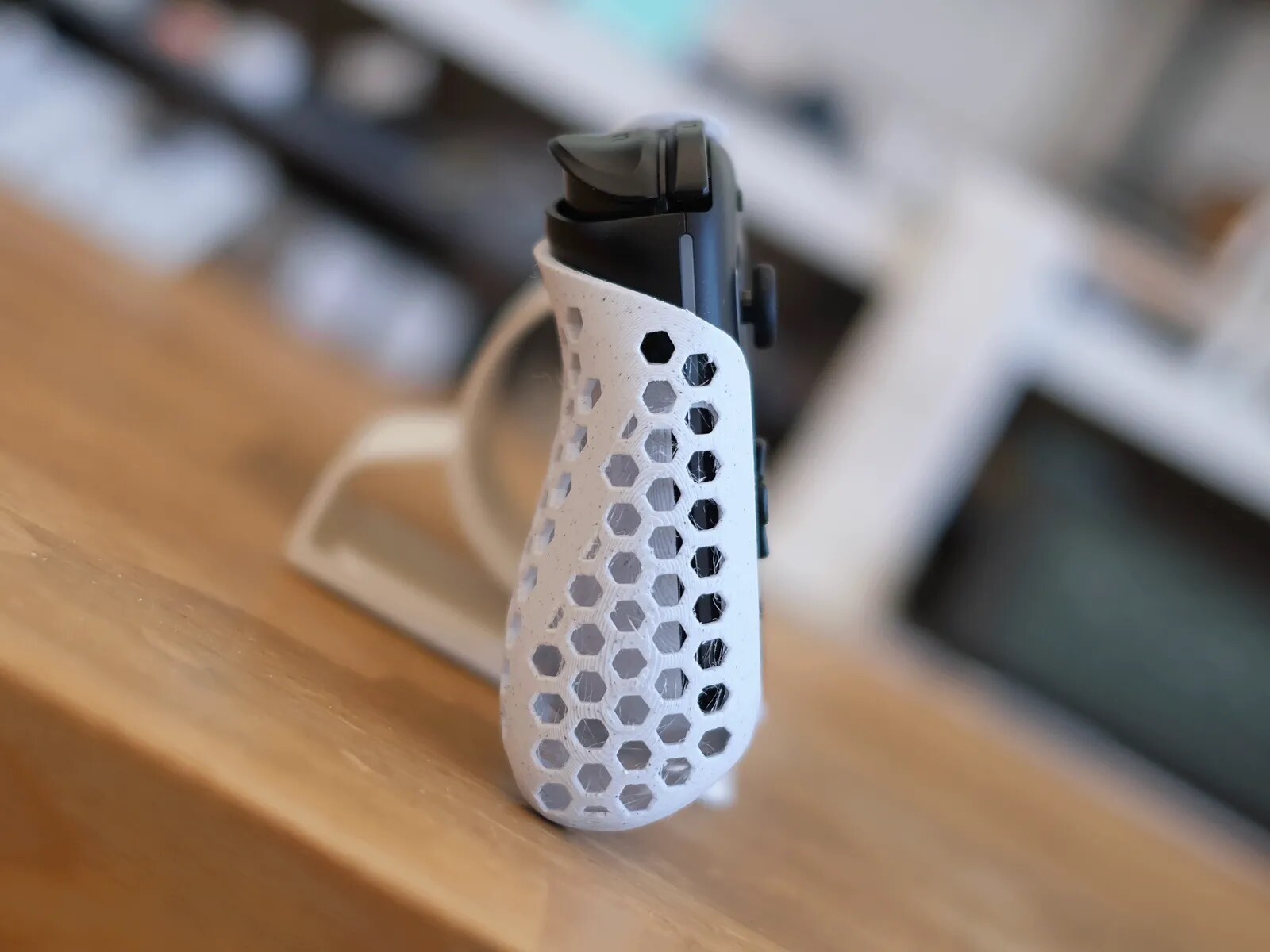 3D Printed Handhold Controller Grip Holder Handle Protector For Ayn Odin 2/2Pro