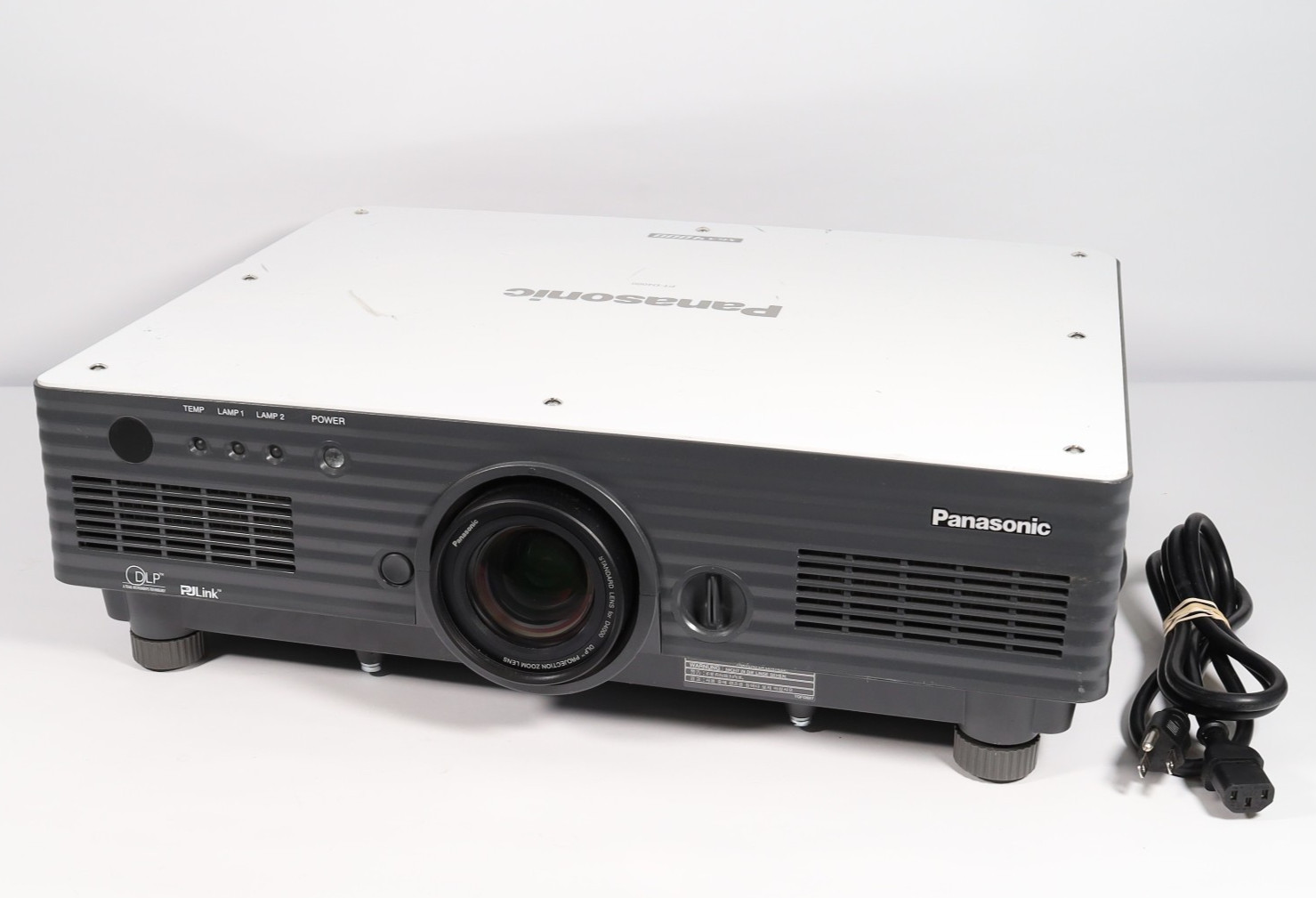 Panasonic PT-D4000 Projector 4000 LUMENS