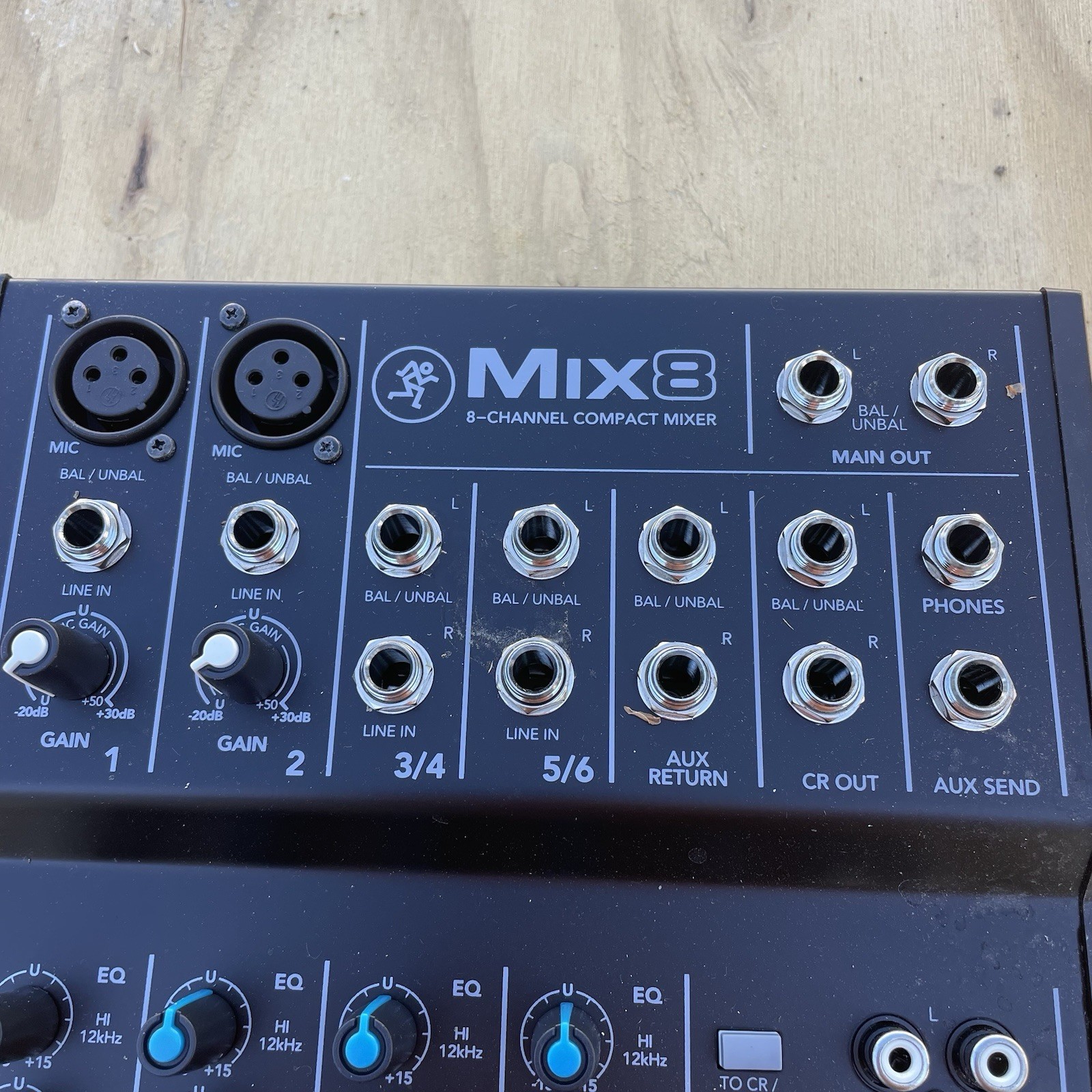 Mackie Mix8 8-Channel Non Powered Compact Mixer