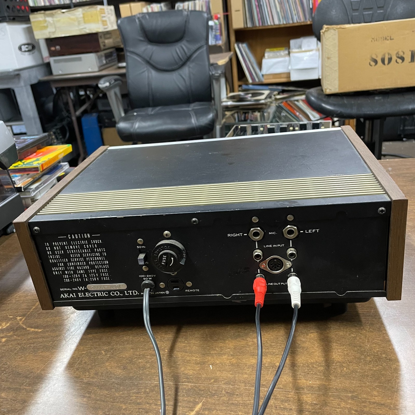 AKAI CR-80D 8-Track Tape Player/Recorder TESTED FOR PARTS OR REPAIR ONLY