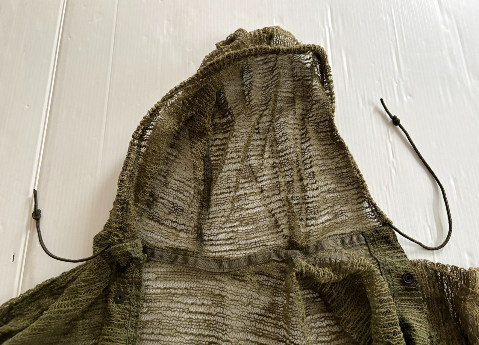 NEW UNISSUED US ARMY INSECT REPELLENT NET MESH JACKET (LARGE)