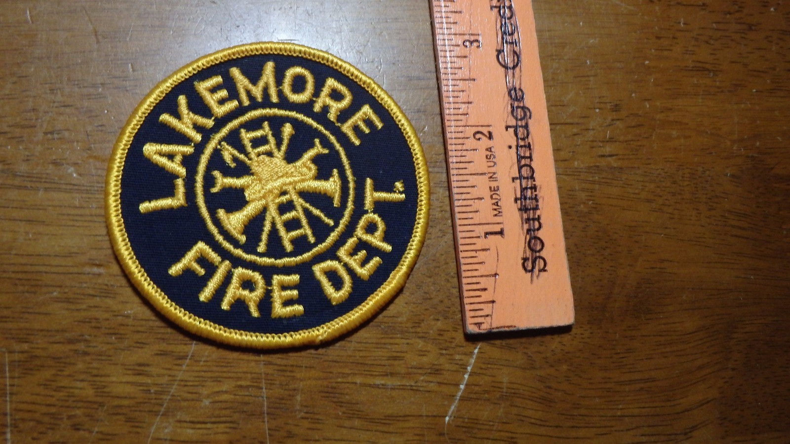 VINTAGE LAKEMORE  FIRE DEPARTMENT FIRE   PATCH    BX 10#45