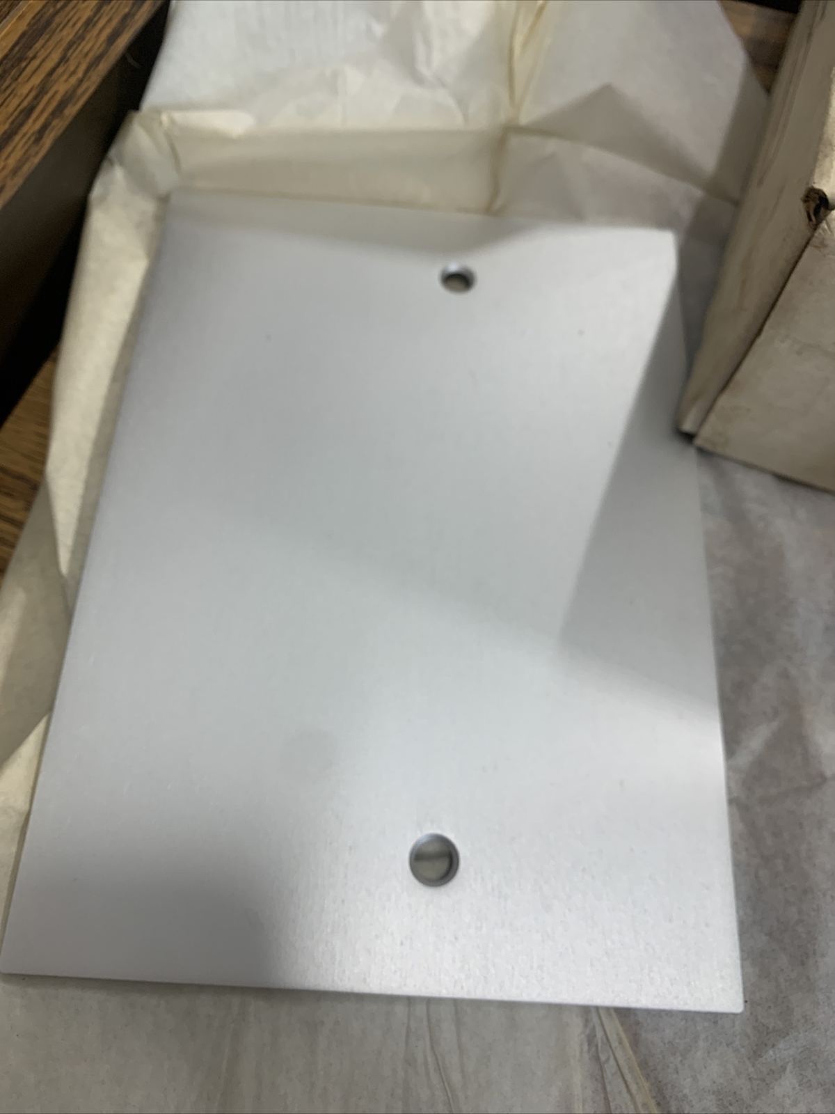 Burndy TCWTBX Flexway Undercarpet System