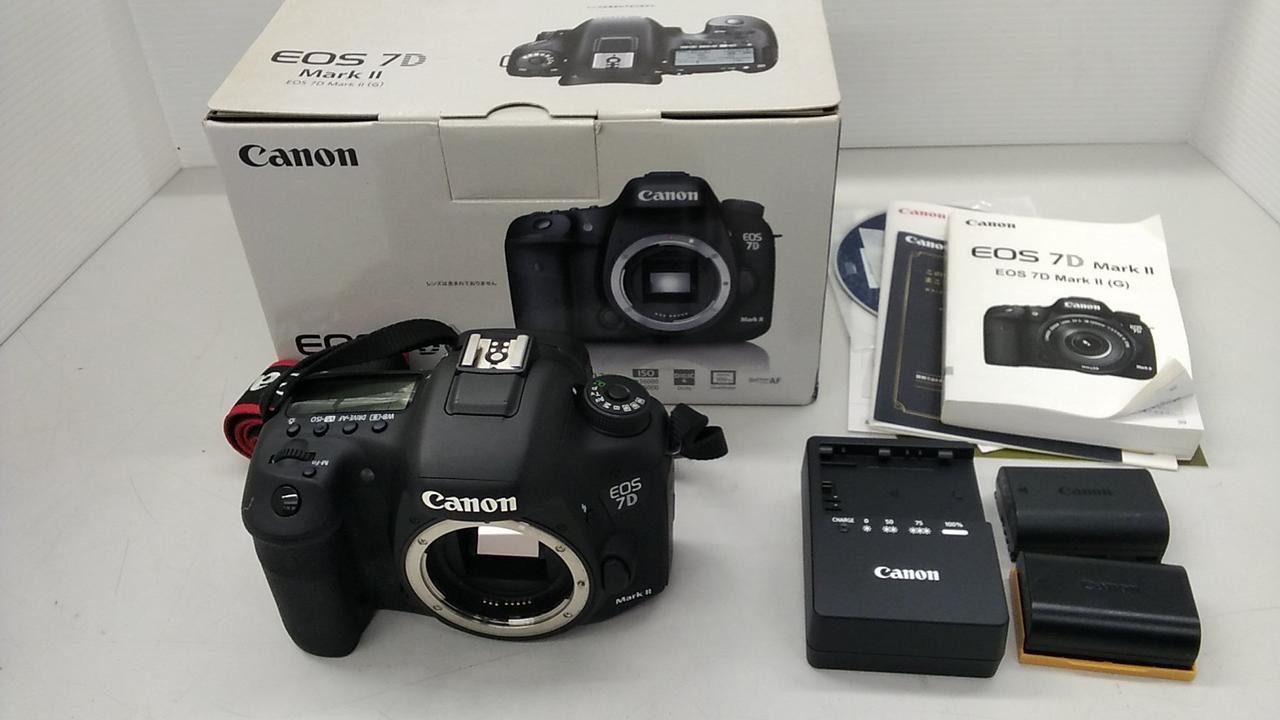 CANON EOS 7D MARK II DSLR BODY 348936