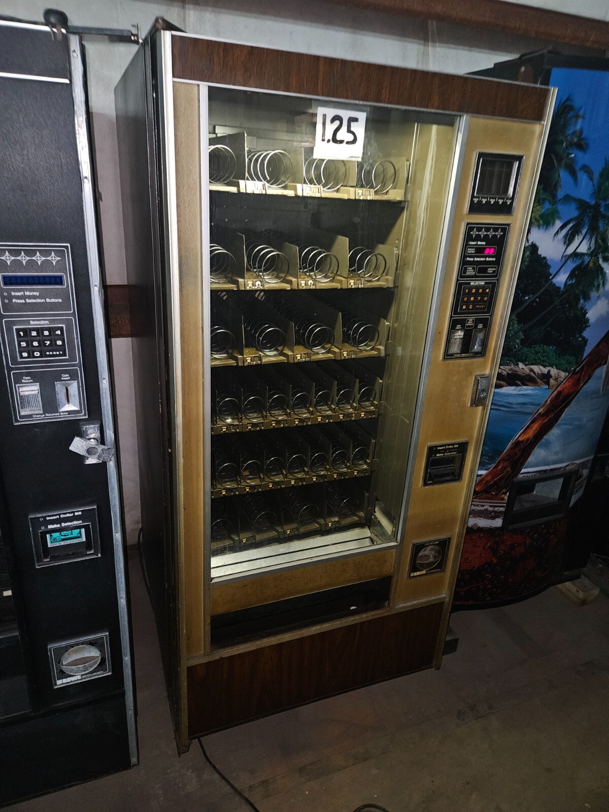 3x Rowe 4900 5900 JR Junior Snack Vending Machine Vending Machines, Powers Up
