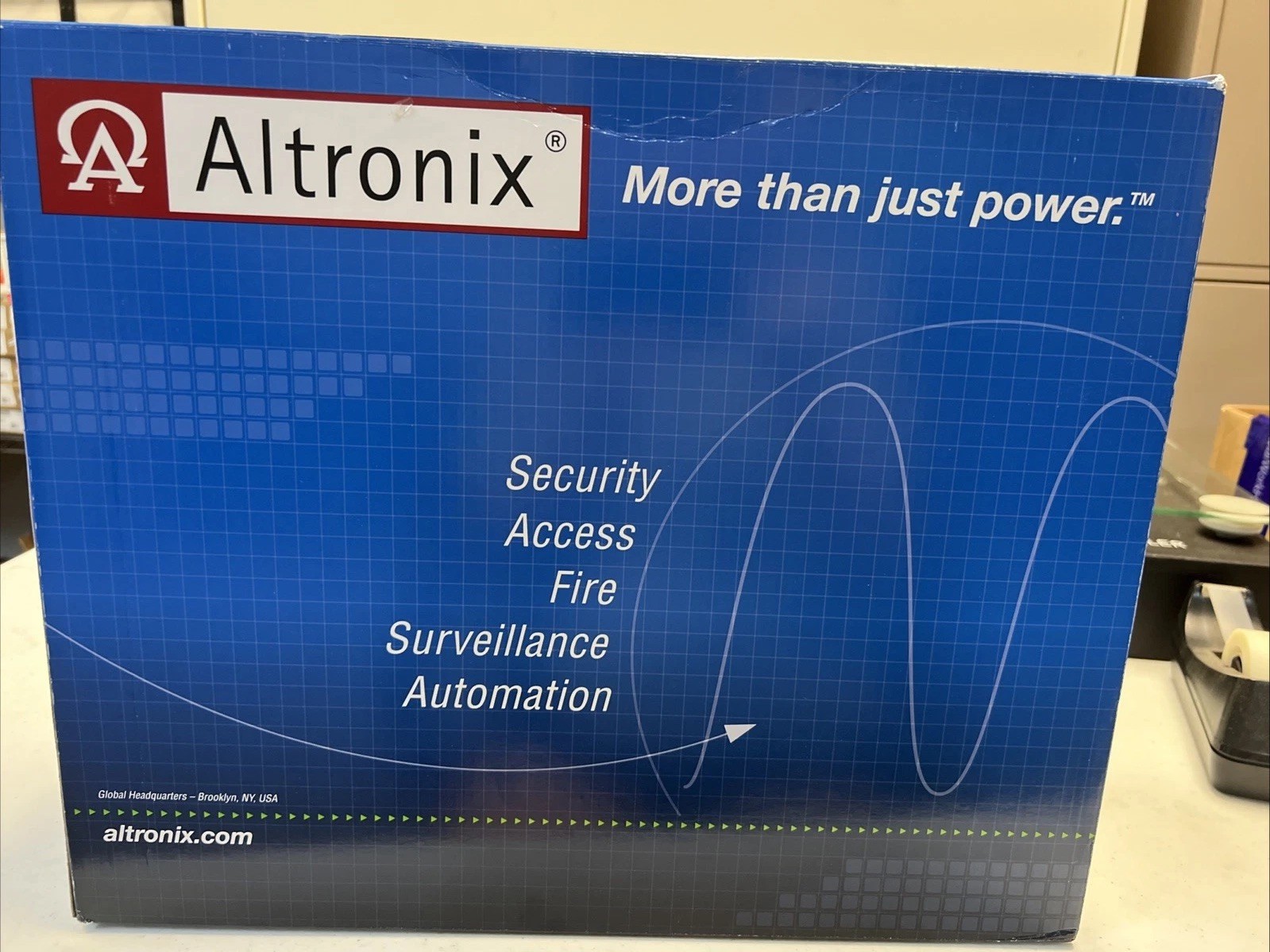 Altronix AL 1002ULADA 10A NAC Power Extender, 24VDC In open box