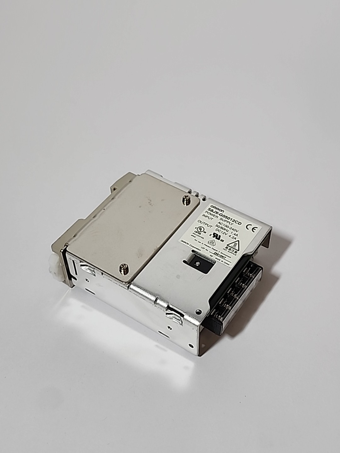 Omron S8JX-G05012CD Power Supply Switch Mode 100-240VAC Input DC12V 4.2A