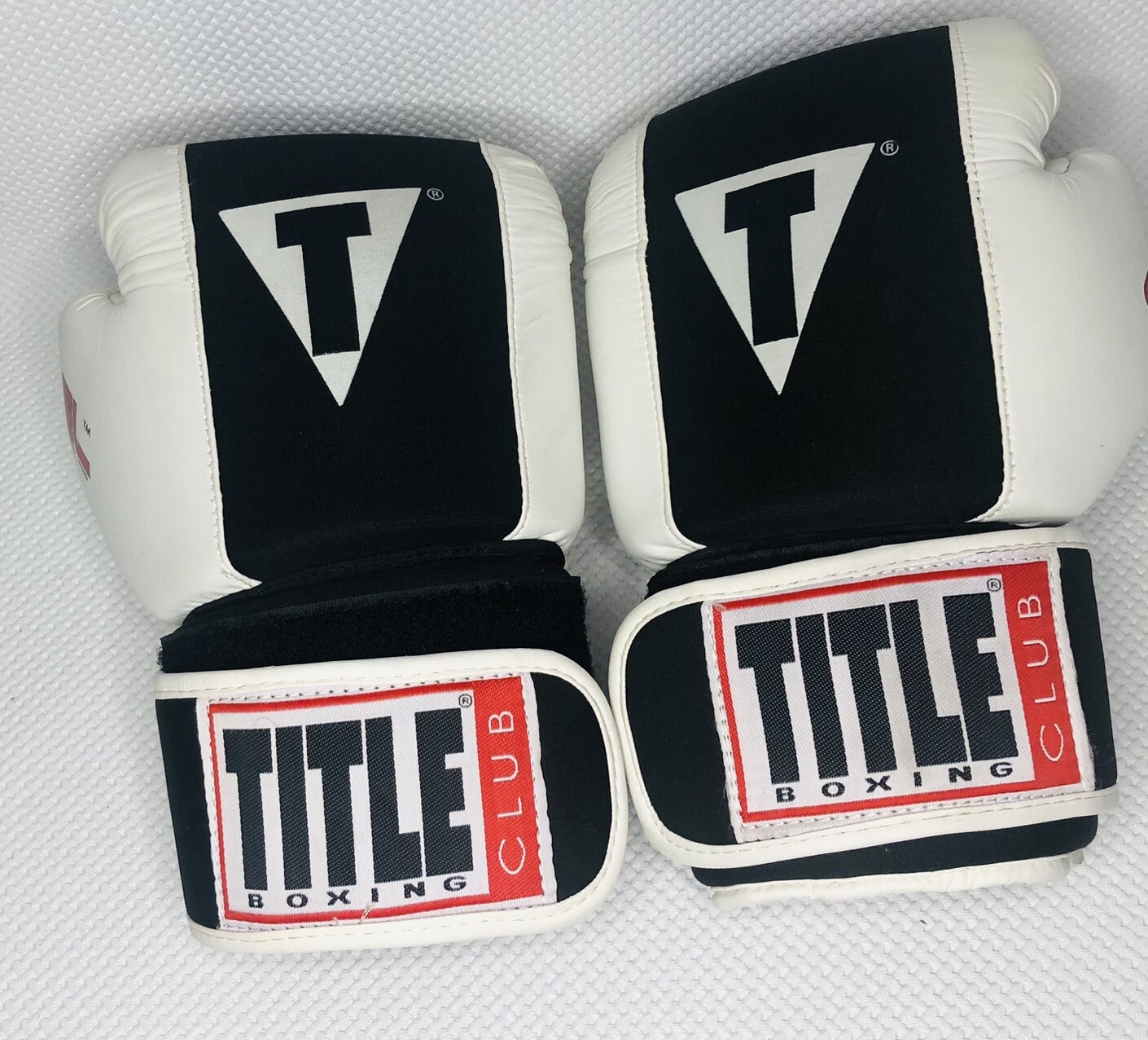 Size Large Title Boxing GEL Gel Enforced Lining  Boxing Gloves Adult