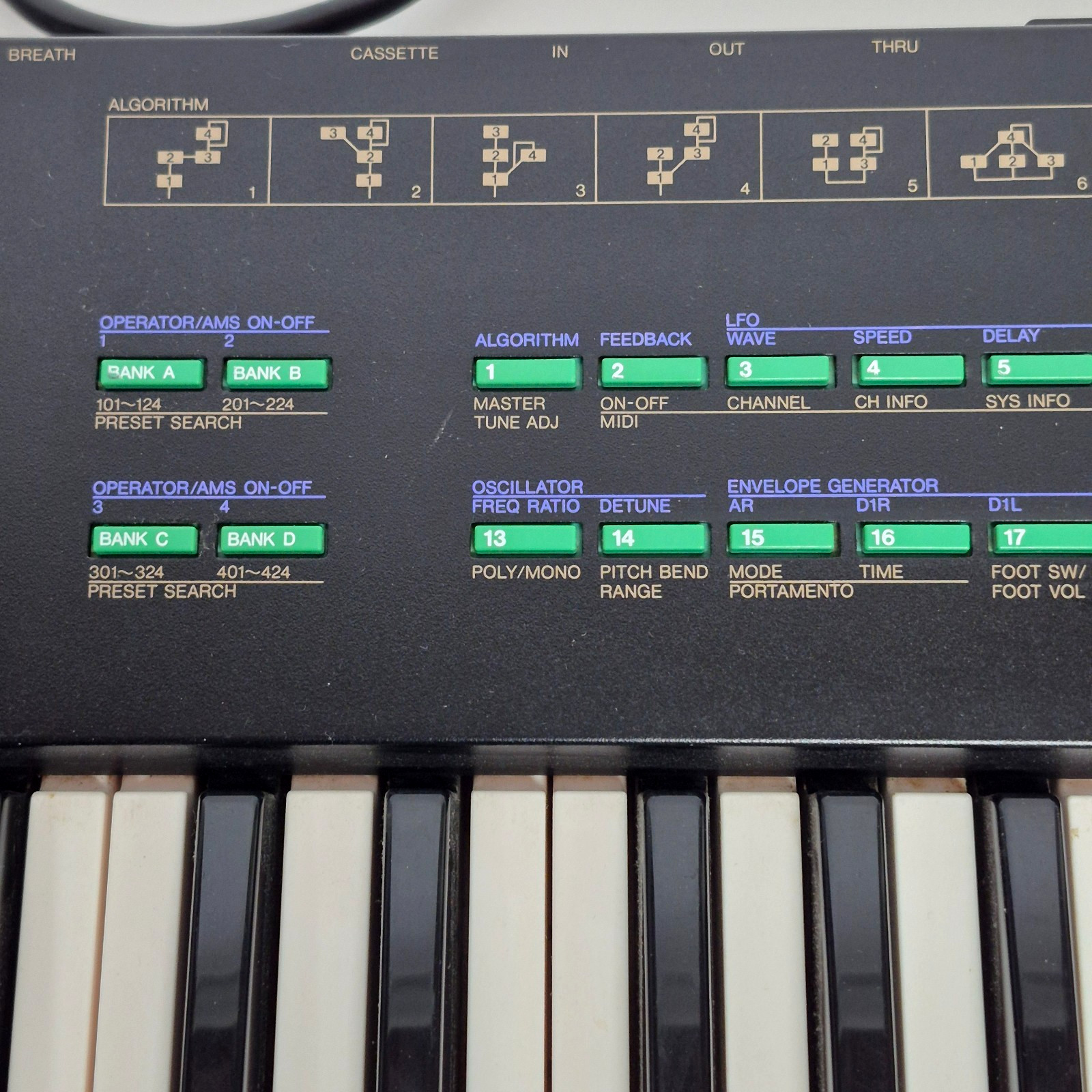 Yamaha DX27S FM Digital Programable Algorithm 61 Key Synthesizer Vtg 80's Japan