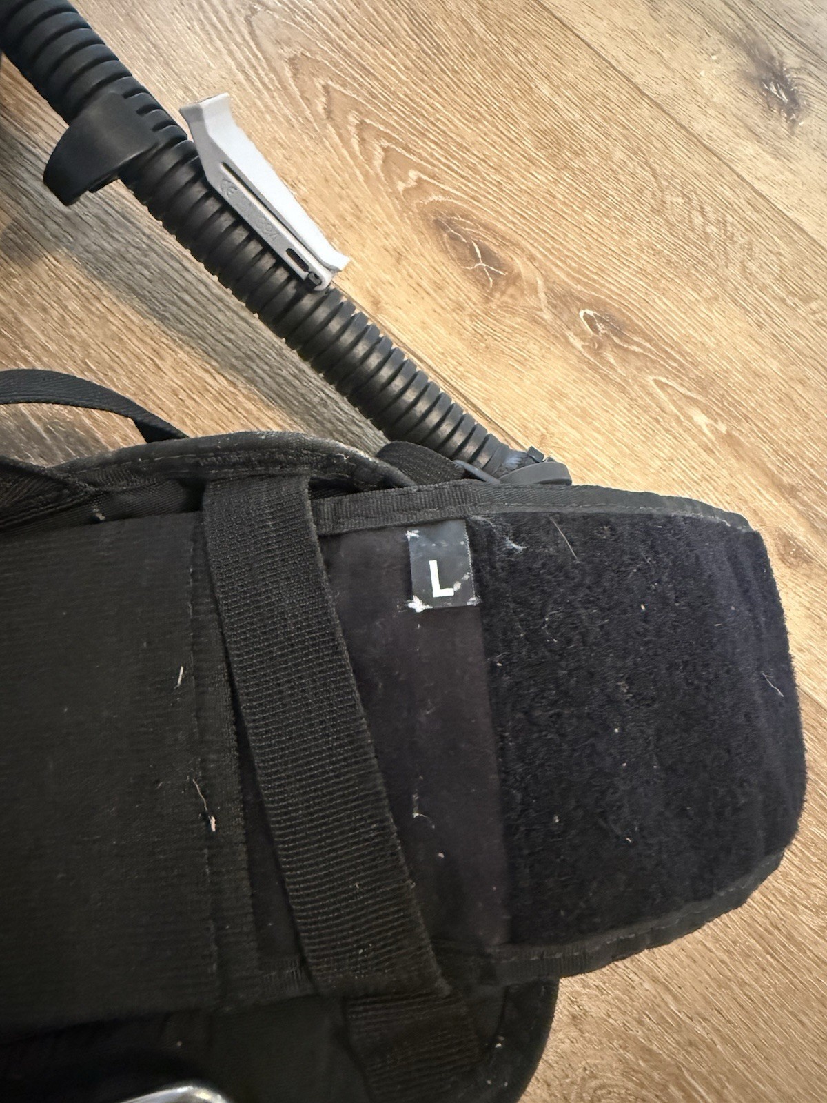 ScubaPro Knighthawk BCD with AIR2, Large, Great Condition!