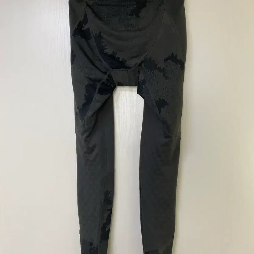 Nike Pro Hyperwarm Compression Leggings M
