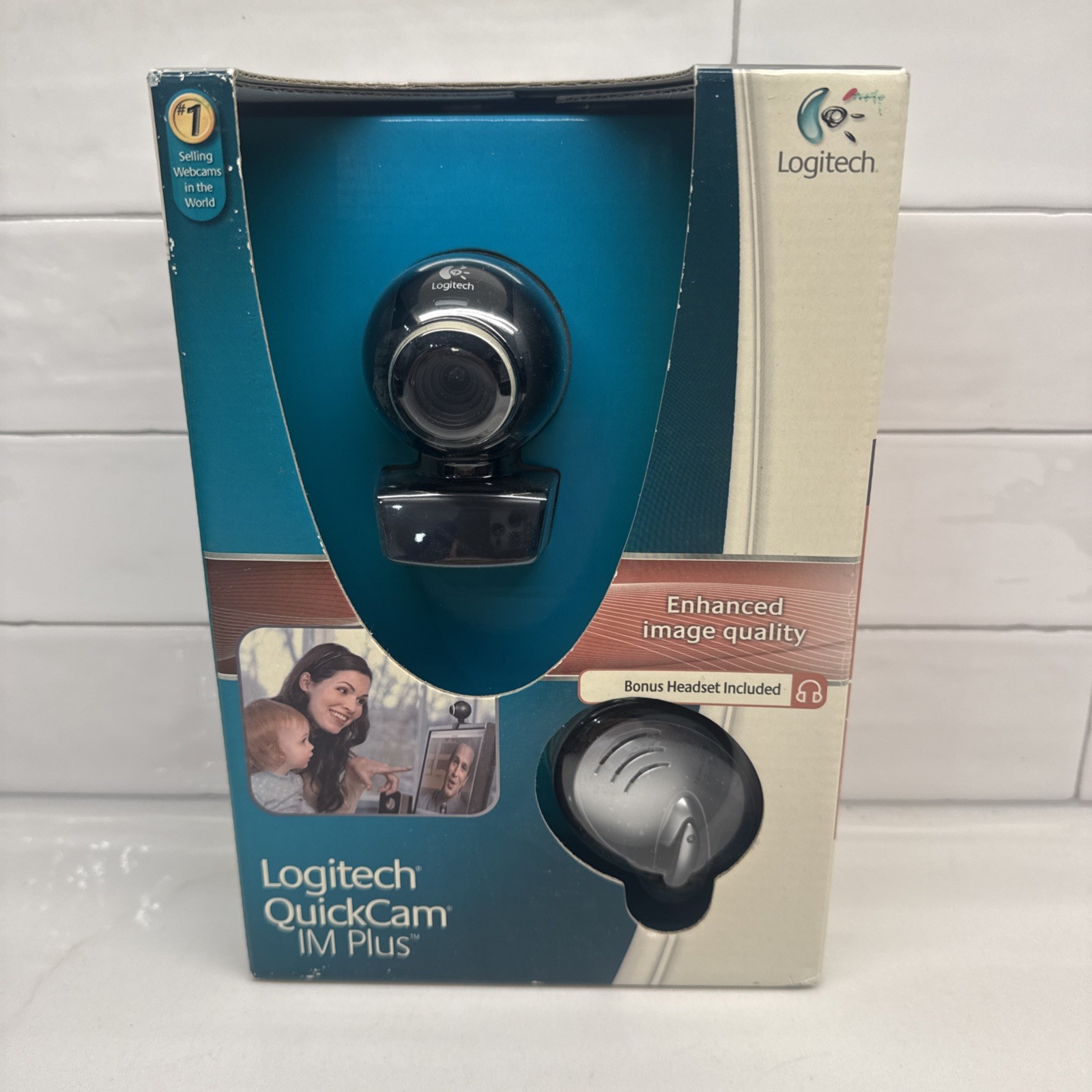LOGITECH Quick Cam IM PLUS WEBCAM with headset - New