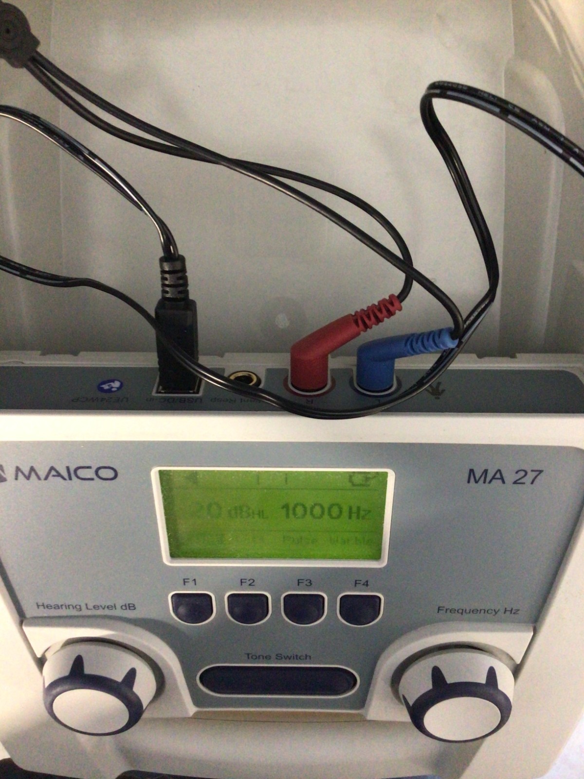 MAICO MA 27 DIGITAL AUDIOMETER