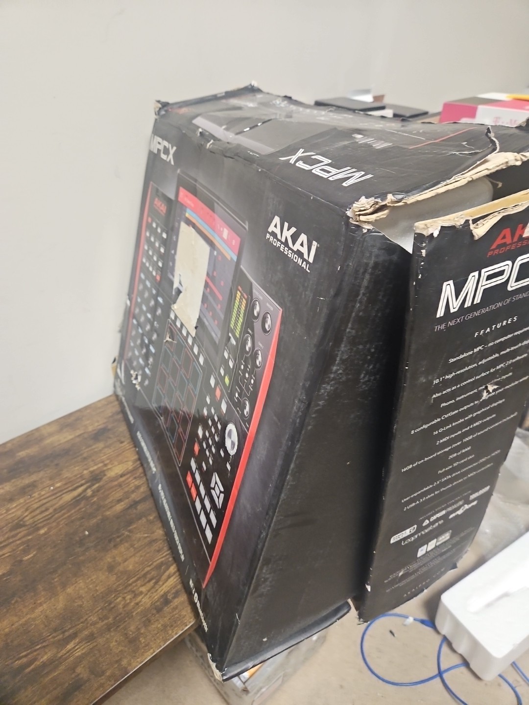 Akai Professional MPC-X Standalone Sampler and Sequencer-USED COND--sw2