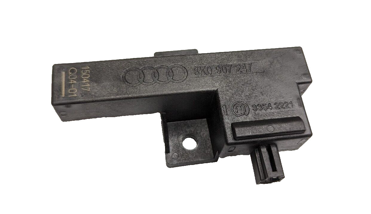 08-18 AUDI A4 A5 A6 A7 A8 Q5 S4 S6 S6 S7 RS7 S8 SQ5  Door Keyless Entry Antenna