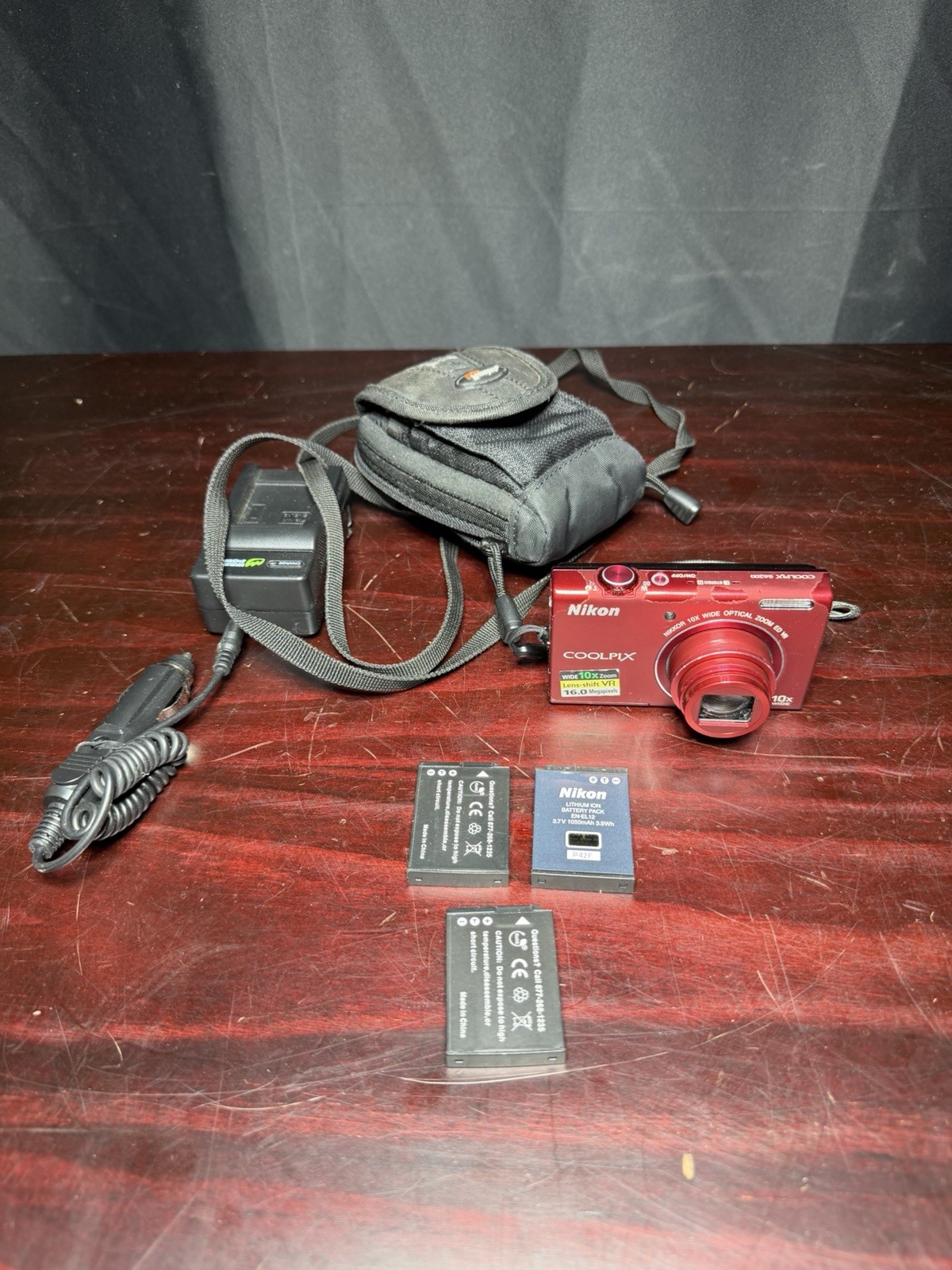 Nikon Coolpix S6200 Red 16MP 10x Zoom Digital Camera Batteries Case SD Card READ