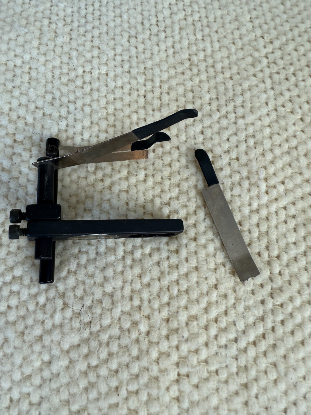 Golden Key Futura Slab Flipper Rest