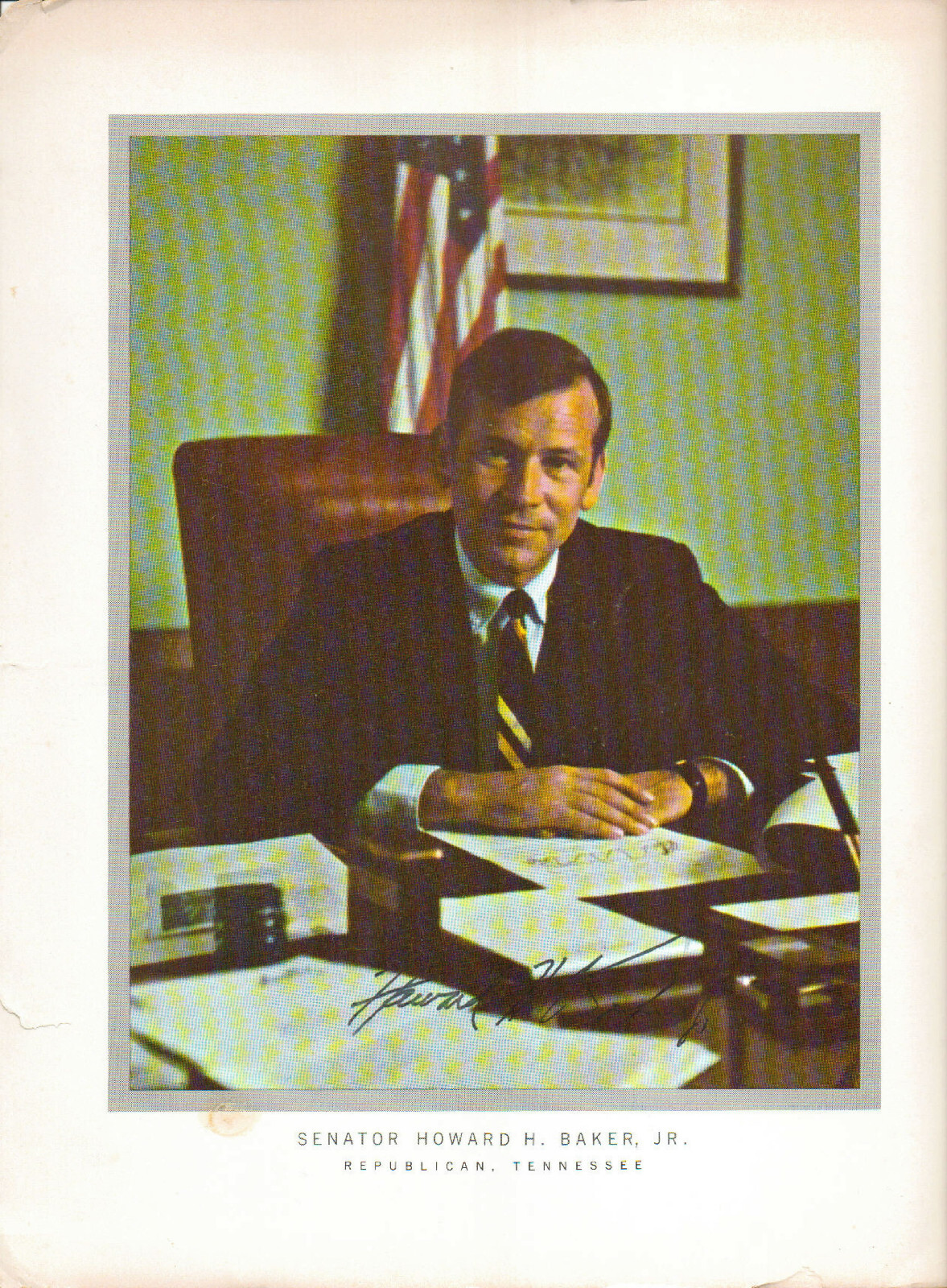 HOWARD BAKER, JR. (+2014) - U.S. Senator (R-TENN)(67-85) - Autograph Photo