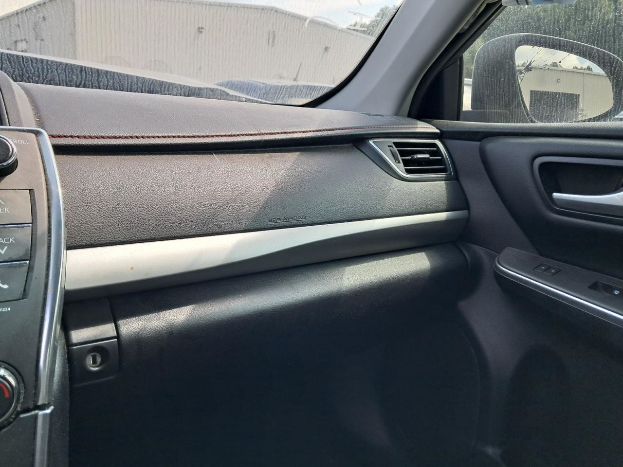 CAMRY     2016 Glove Box 4775120