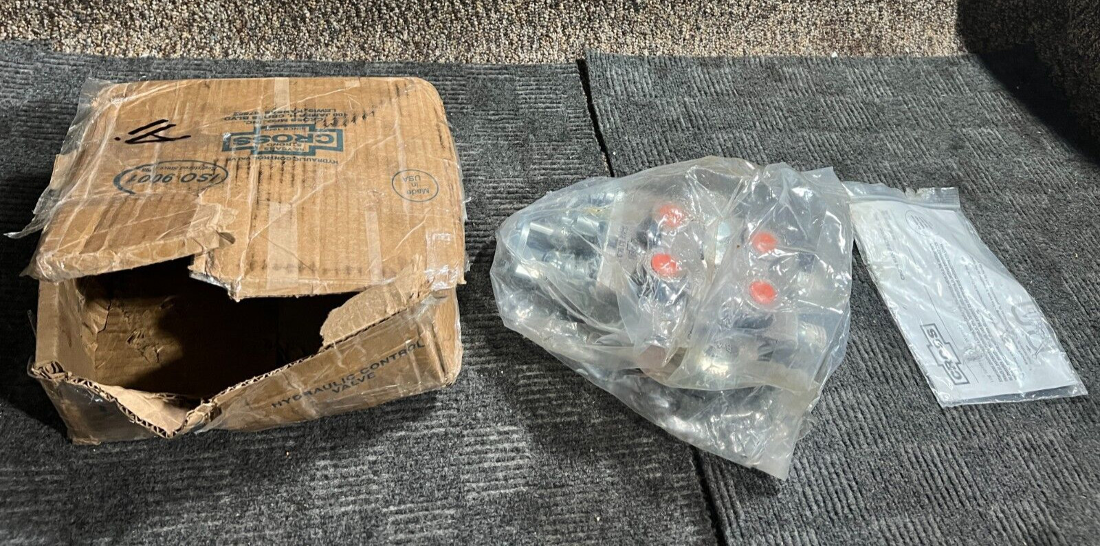 Cross Manufacturing Hydraulic Valve Cast Iron 136254 BA211AAG3EA3