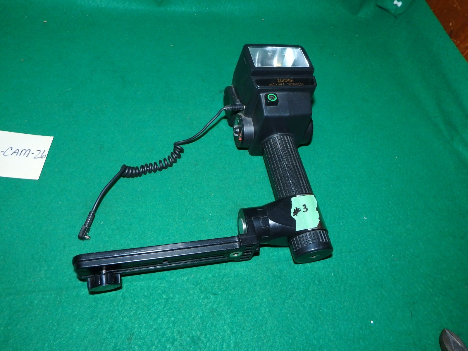SUNPAK Auto 544 Thyristor Handle Flash+35mm Camera Bracket & PC Sync Cord Tested