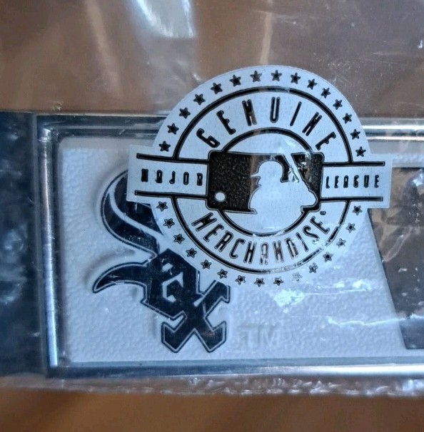 New MLB Chicago White Sox License Plate Frame Officially Licensed