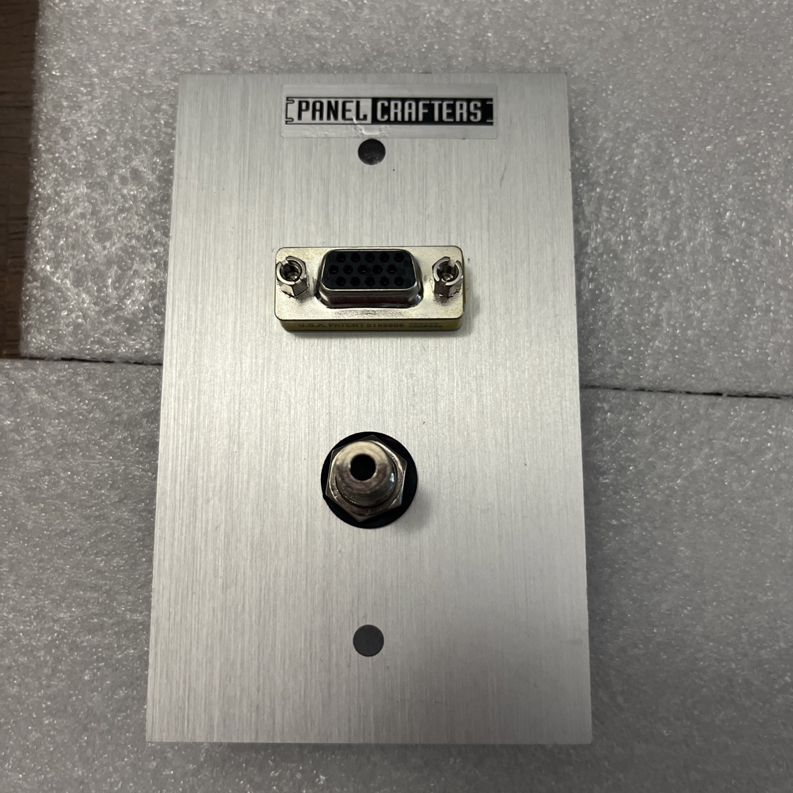 Panel Crafters Custom Computer and Audio Wallplate