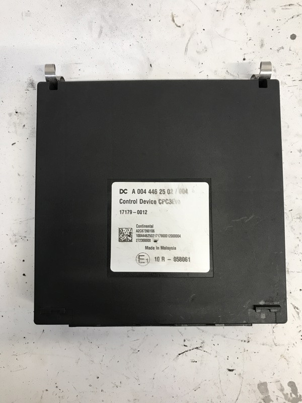 Common Powertrain Control Module A0044462502 for Detroit Diesel DD15 (586-10101)