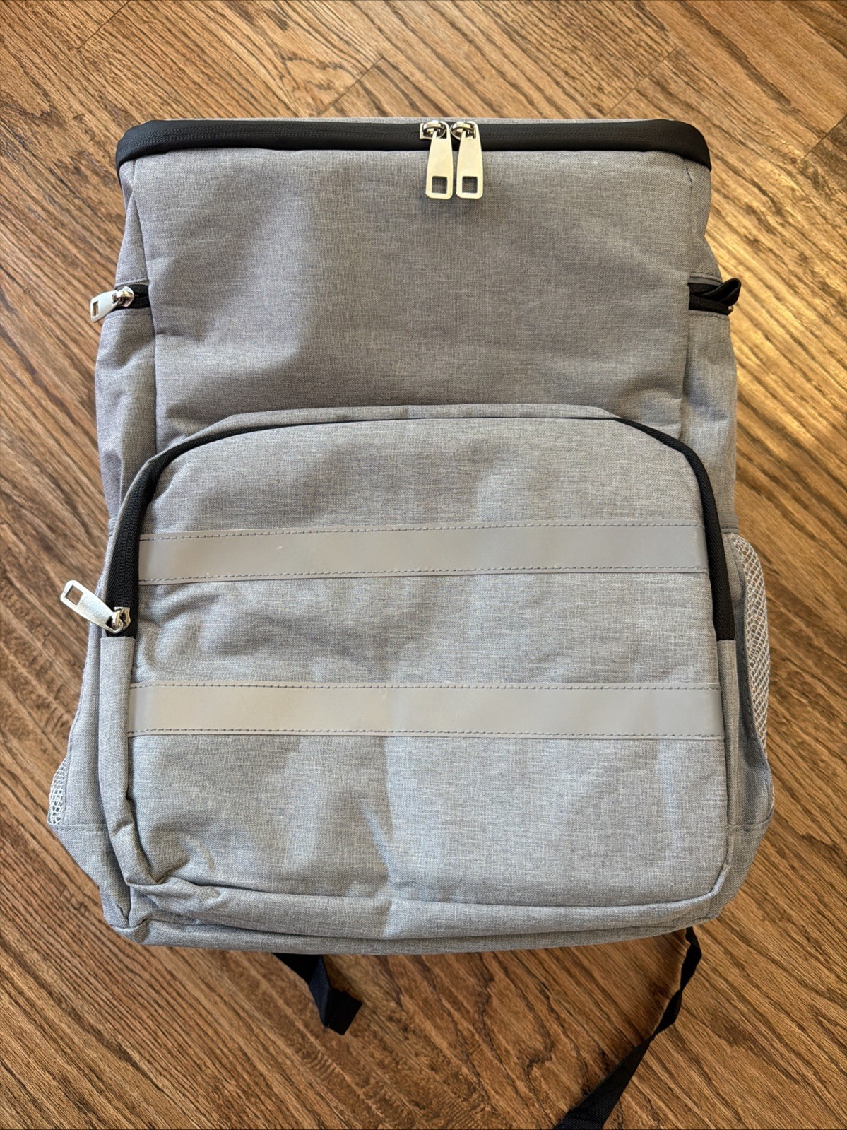 ￼ Brand New Note Tags Gray Backpack Cooler With Multiple Pockets Reflective