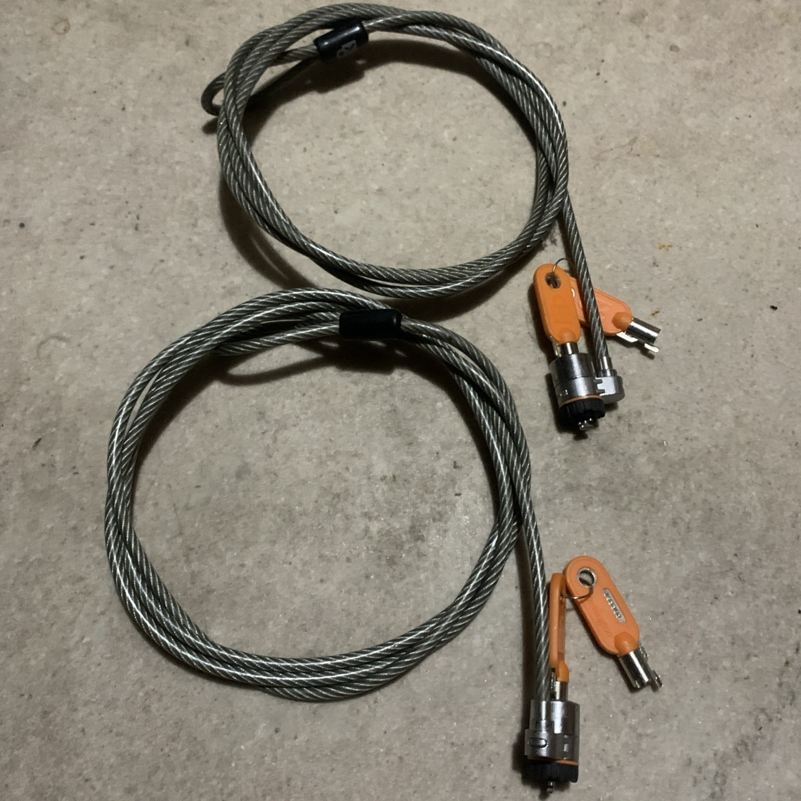 LOT OF 2 - Kensington MicroSaver Notebook Lock K64068F