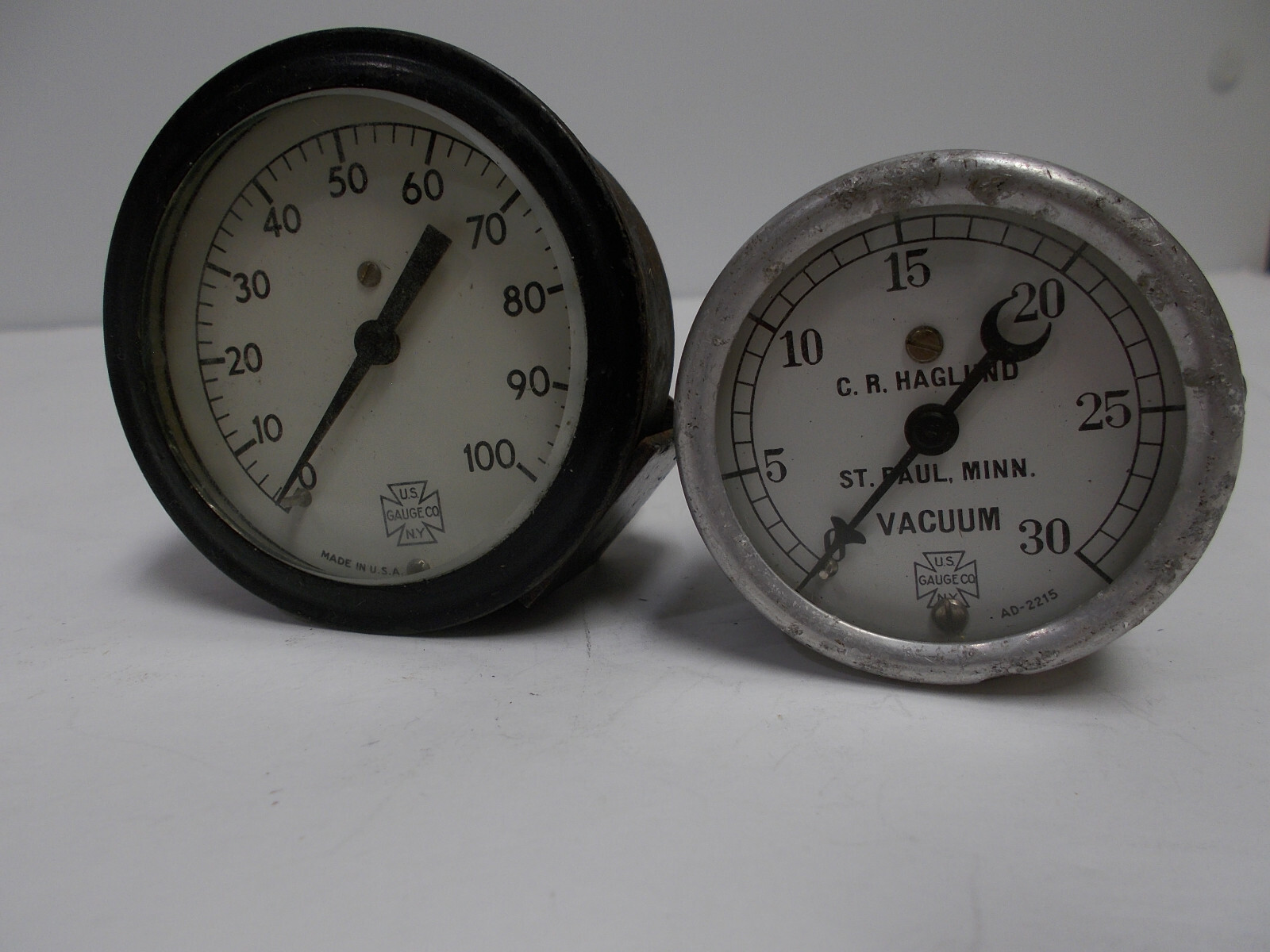 Lot of 2 Vintage Vacuum US GAUGE CO NY Gauges AD-2215 2" and AD-3823 2 1/2"