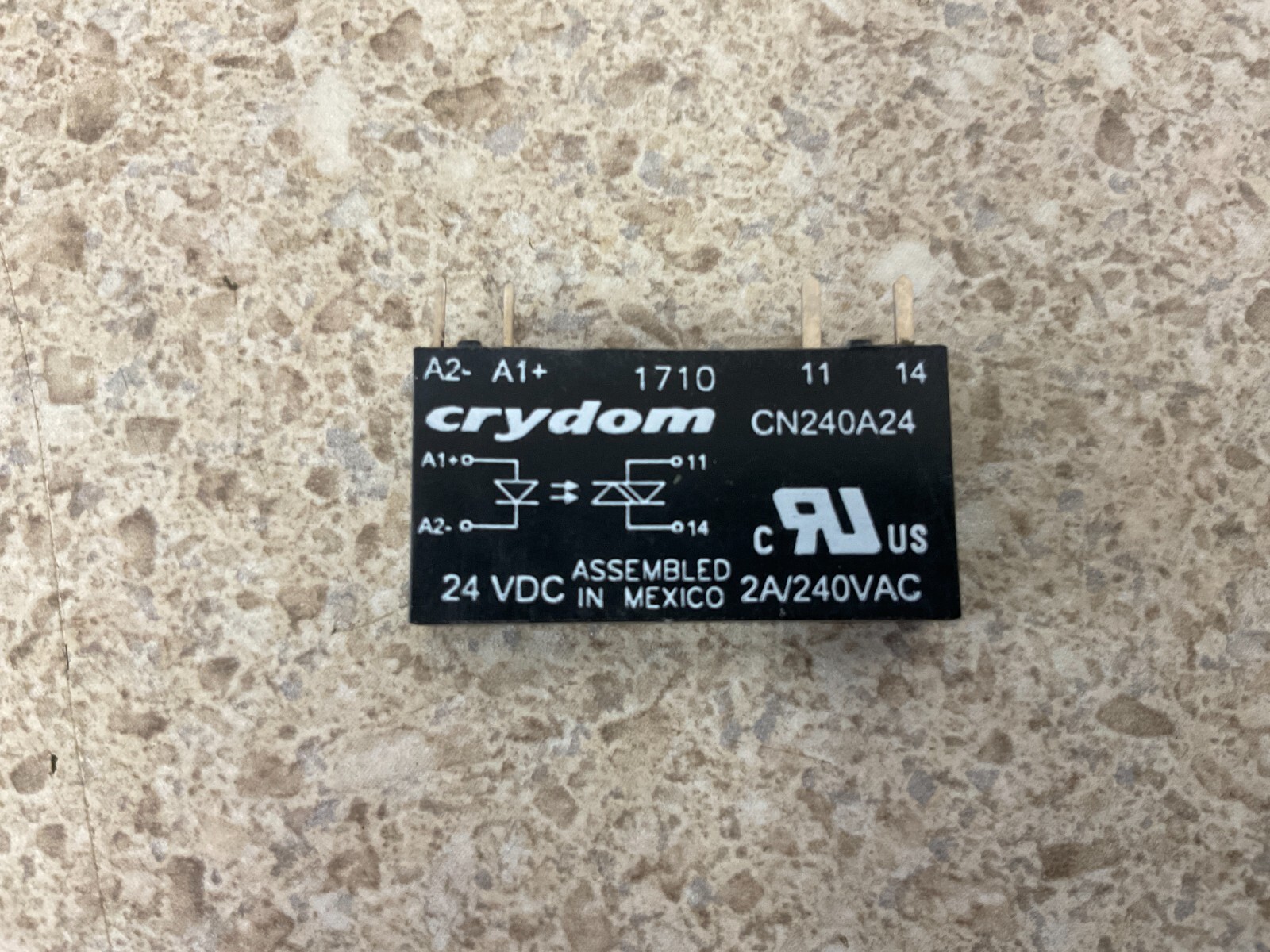 Crydom CN240A24 NEW