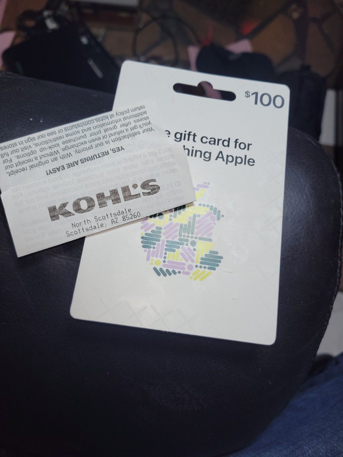 Physical Gift Card - $100 Apple everything gift card