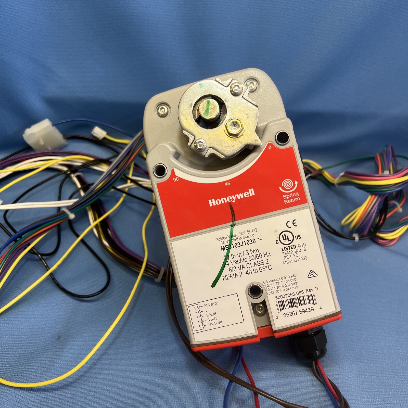 Honeywell MS3103J1030 Spring Return, Direct Coupled DAMPER ACTUATOR. 24V AC/DC
