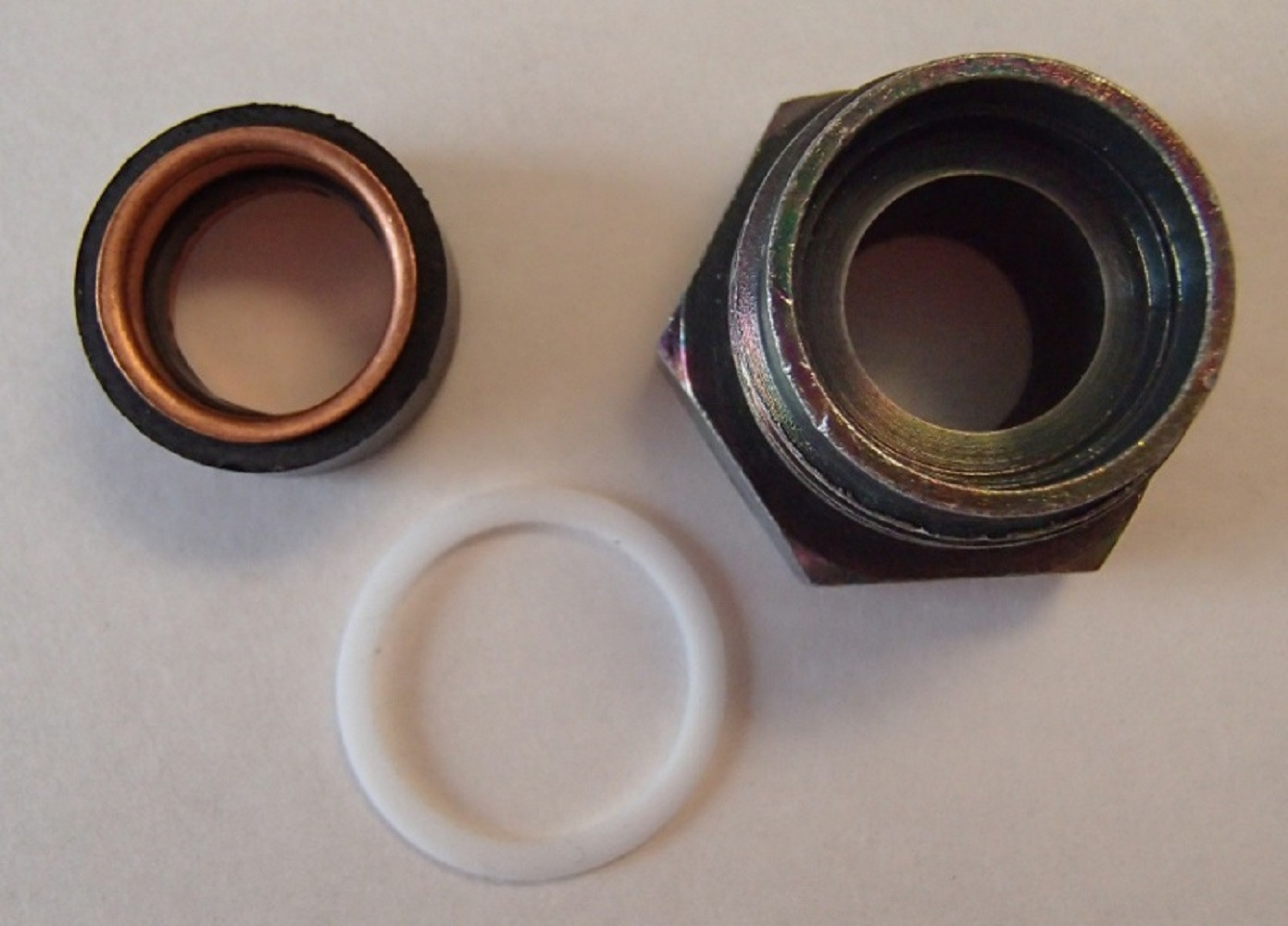 NEW HYDRAULIC PUMP COMPRESSION NUT Fits Ford 2000 3000 4000 4400 TRACTOR