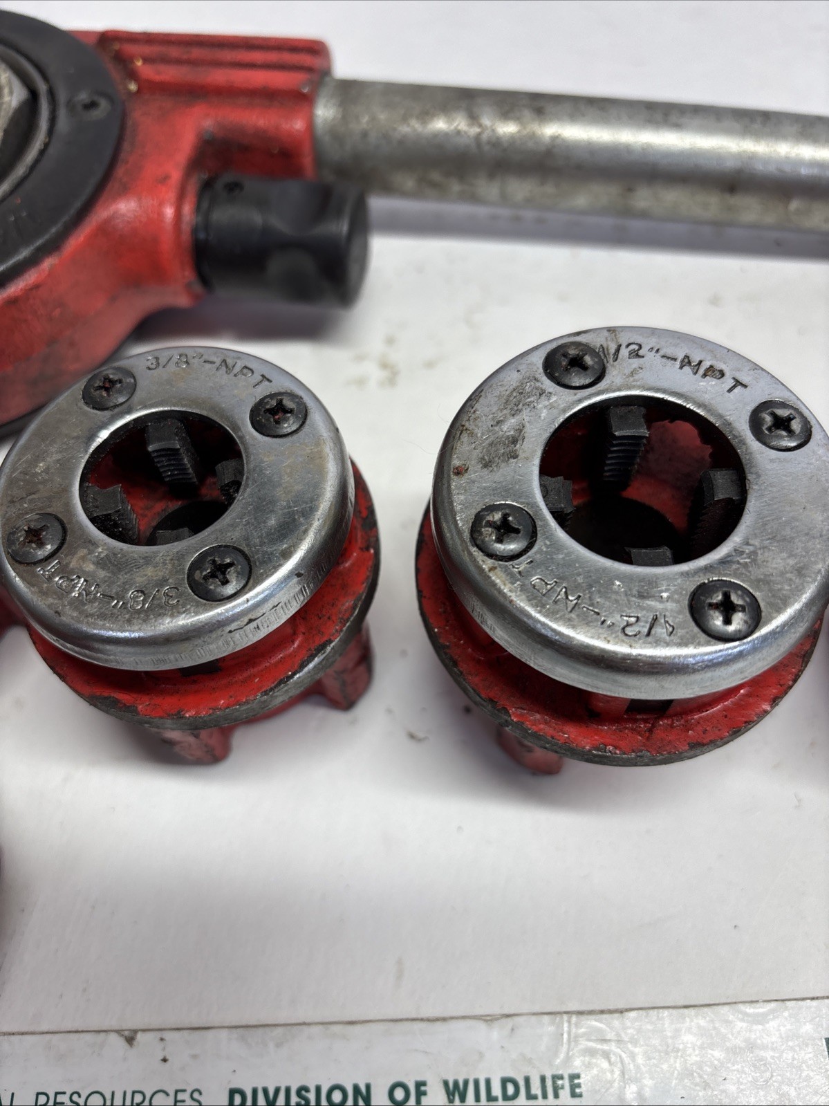 REED PIPE THREADER HEAD, DIES AND HANDLE