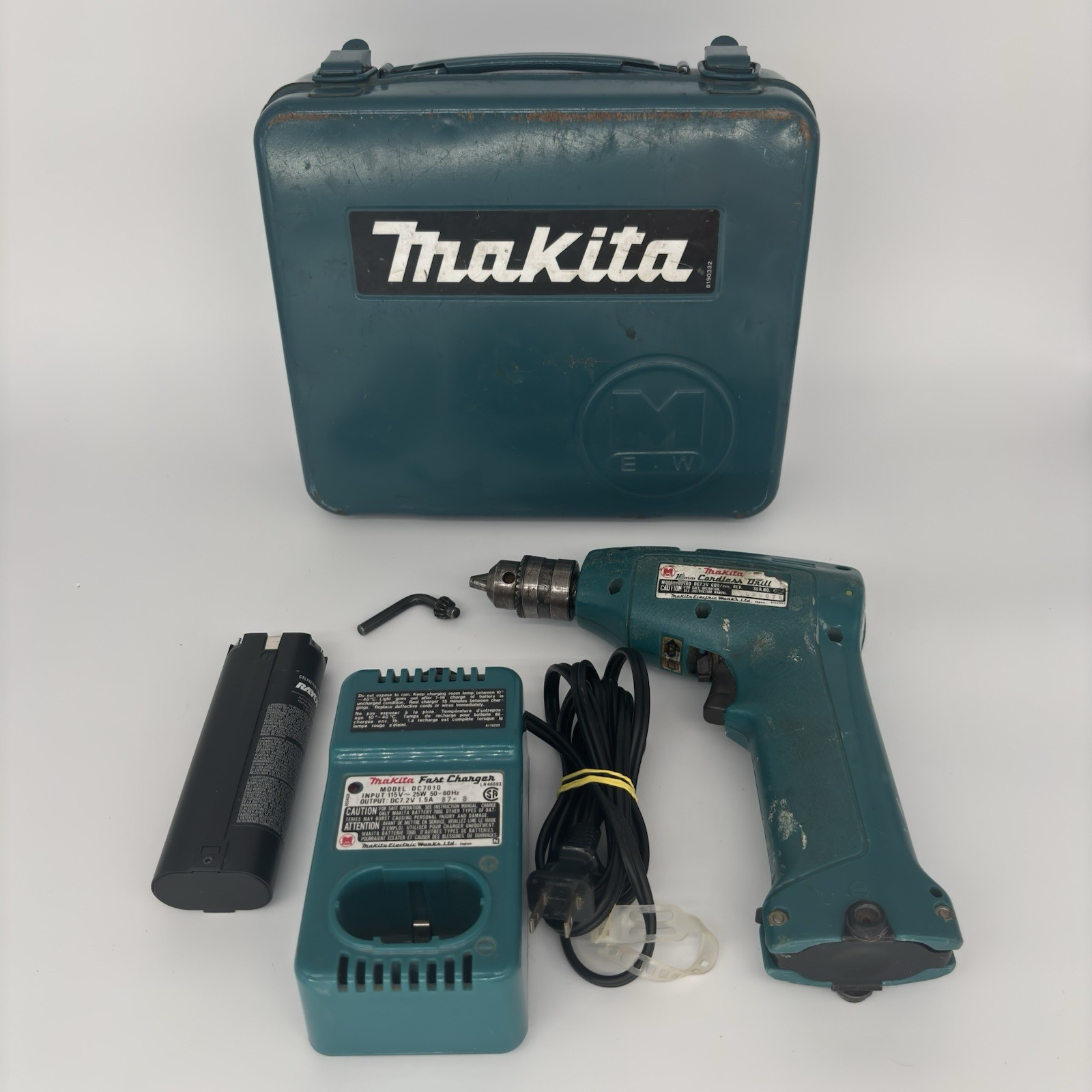 Makita 6010D Cordless Driver Drill, Charger, Battery, Original Case