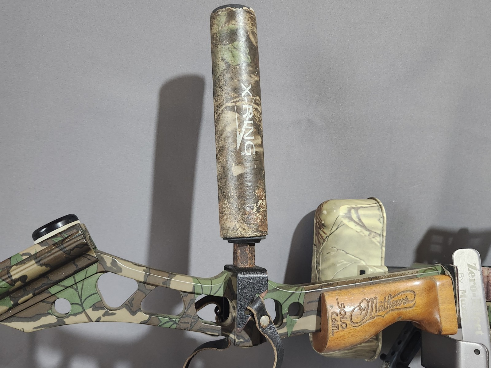 Mathews Rival Pro Compound Bow Right Hand Solo Cam w/ X-Ring