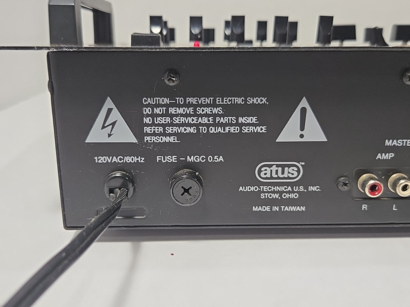 ATUS-AM300E-STEREO MIXER-POWERS ON-UNTESTED