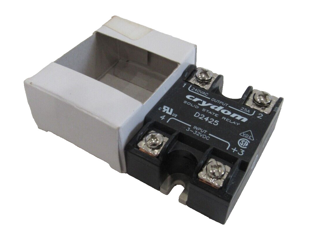 NEW CRYDOM D2425 SOLID STATE RELAY