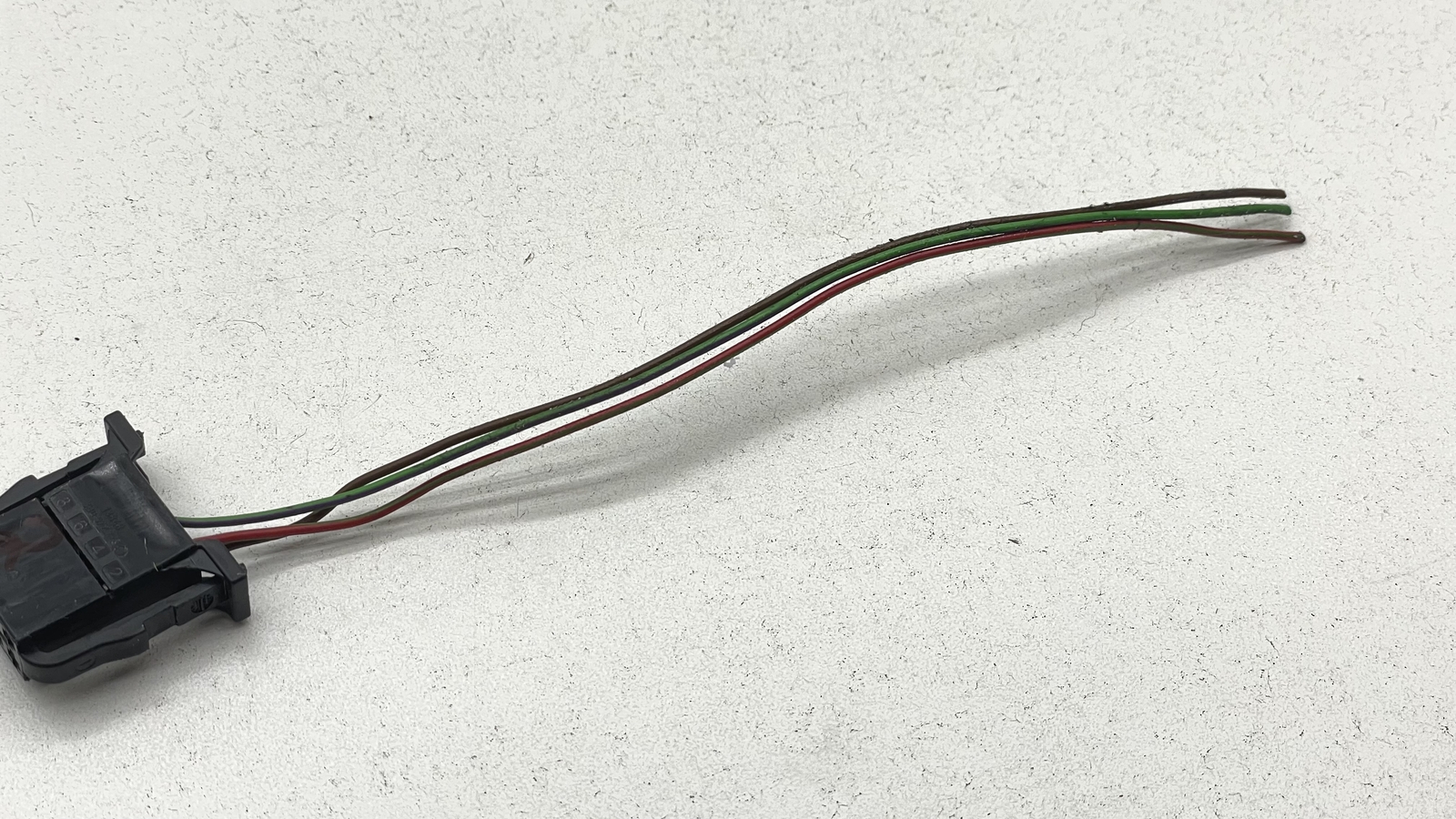 VW Audi Porsche Wiring Harness Plug Connector 3 Wire Pigtail OEM #3B0972724