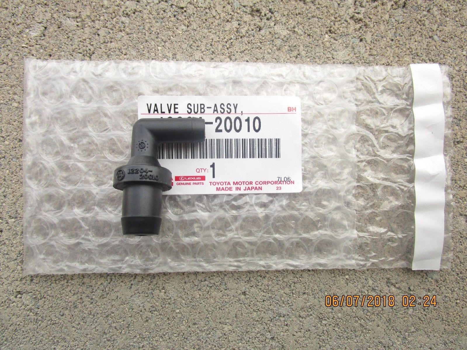 94 - 96 LEXUS ES300 3.0L V6 VENTILATION VALVE PCV SUB ASSEMBLY BRAND NEW