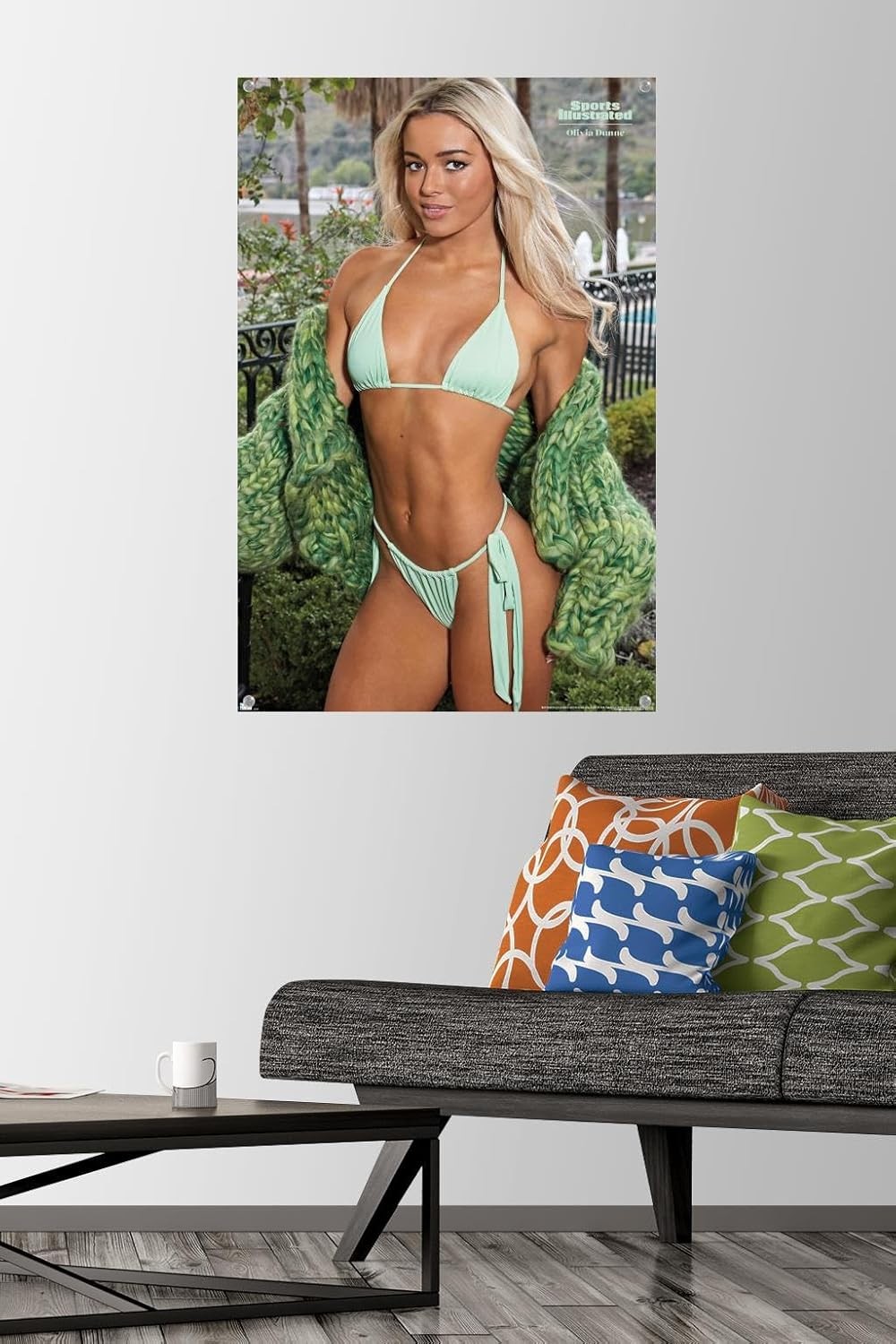 Trends 34L" x 22.4W", Premium Poster & Push Pin Bundle