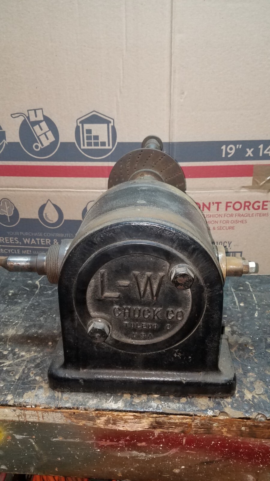 Vintage L-W Chuck Co. Indexing Dividing Head  LOCAL PICK UP ONLY
