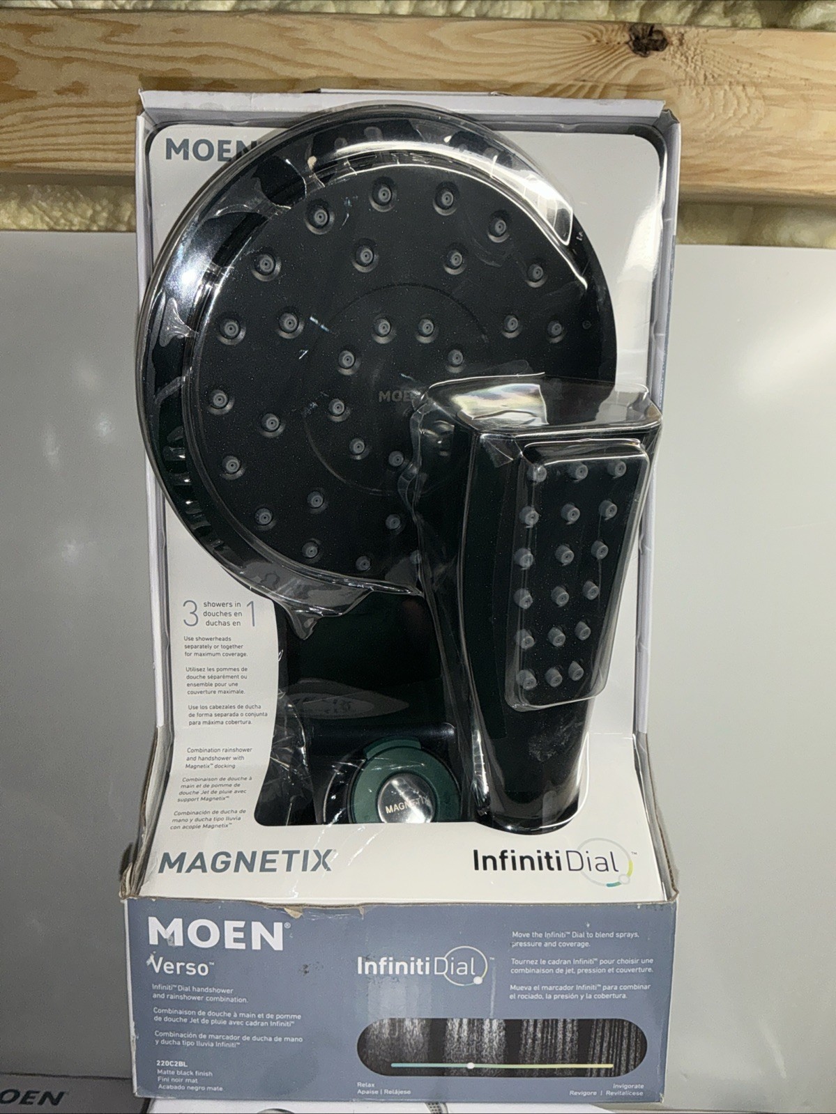 MOEN Verso Magnetix 8-Function 7” Showerhead w Handshower Matte Black 220C2BL