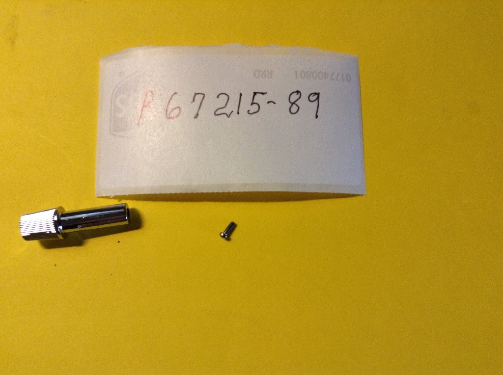 Harley R 67215-89 speedo Trip meter Reset Knob & Screw Dana & Saftail Chrome