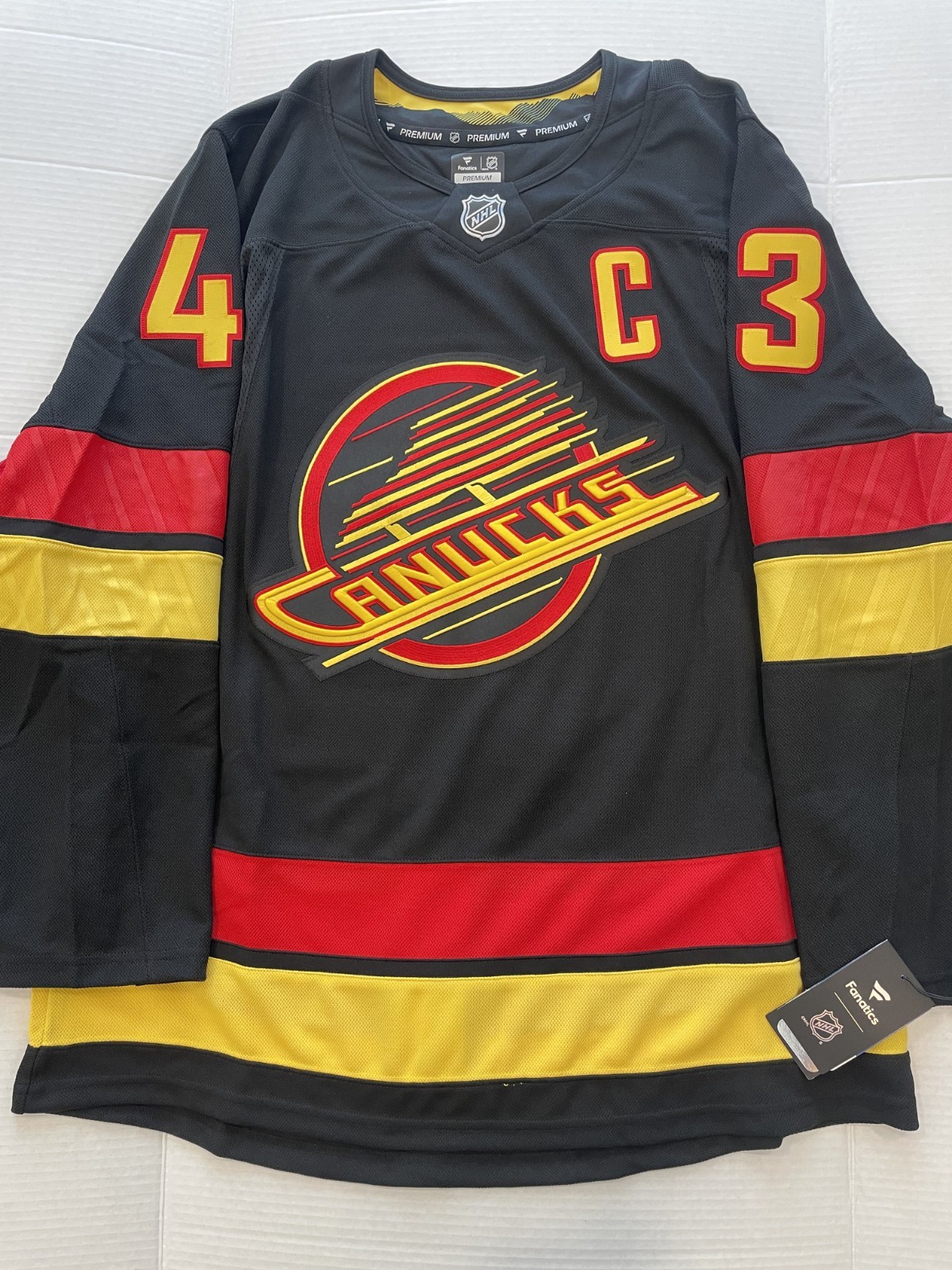 Vancouver Canucks Hughes Flying Skate Fanatics Premium NHL Hockey Jersey SIZE 52